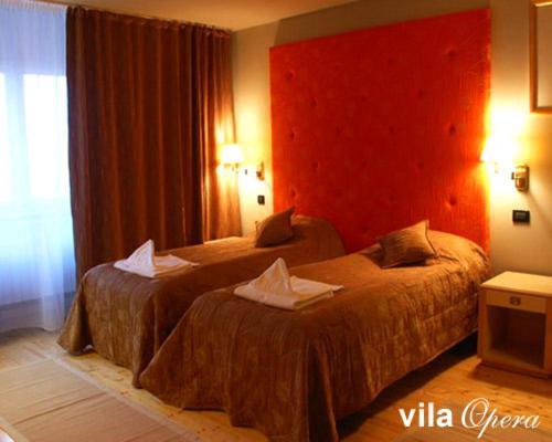 Opera Hotell Oradea Exteriör bild
